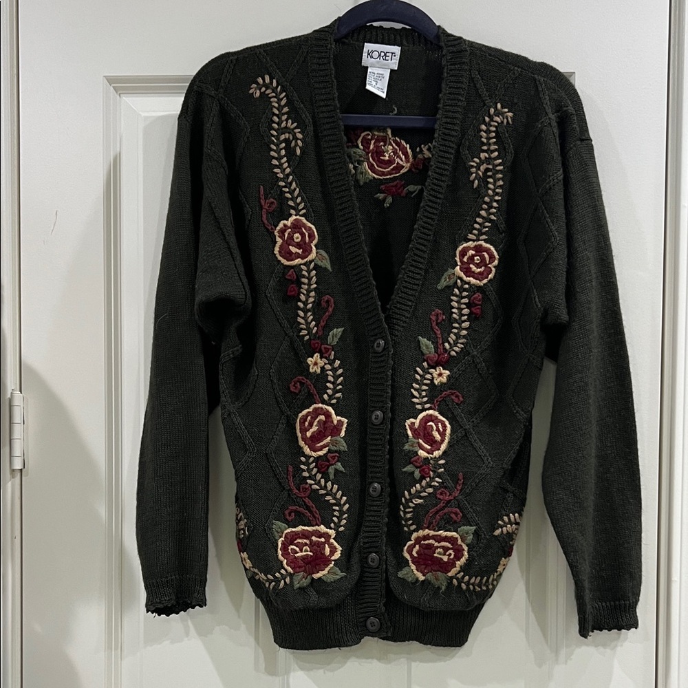 Koret vintage embroidered cardigan size small green floral